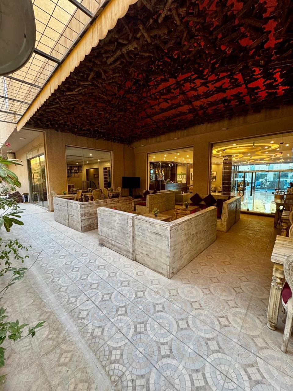 Coupard Hotel Riade Exterior foto